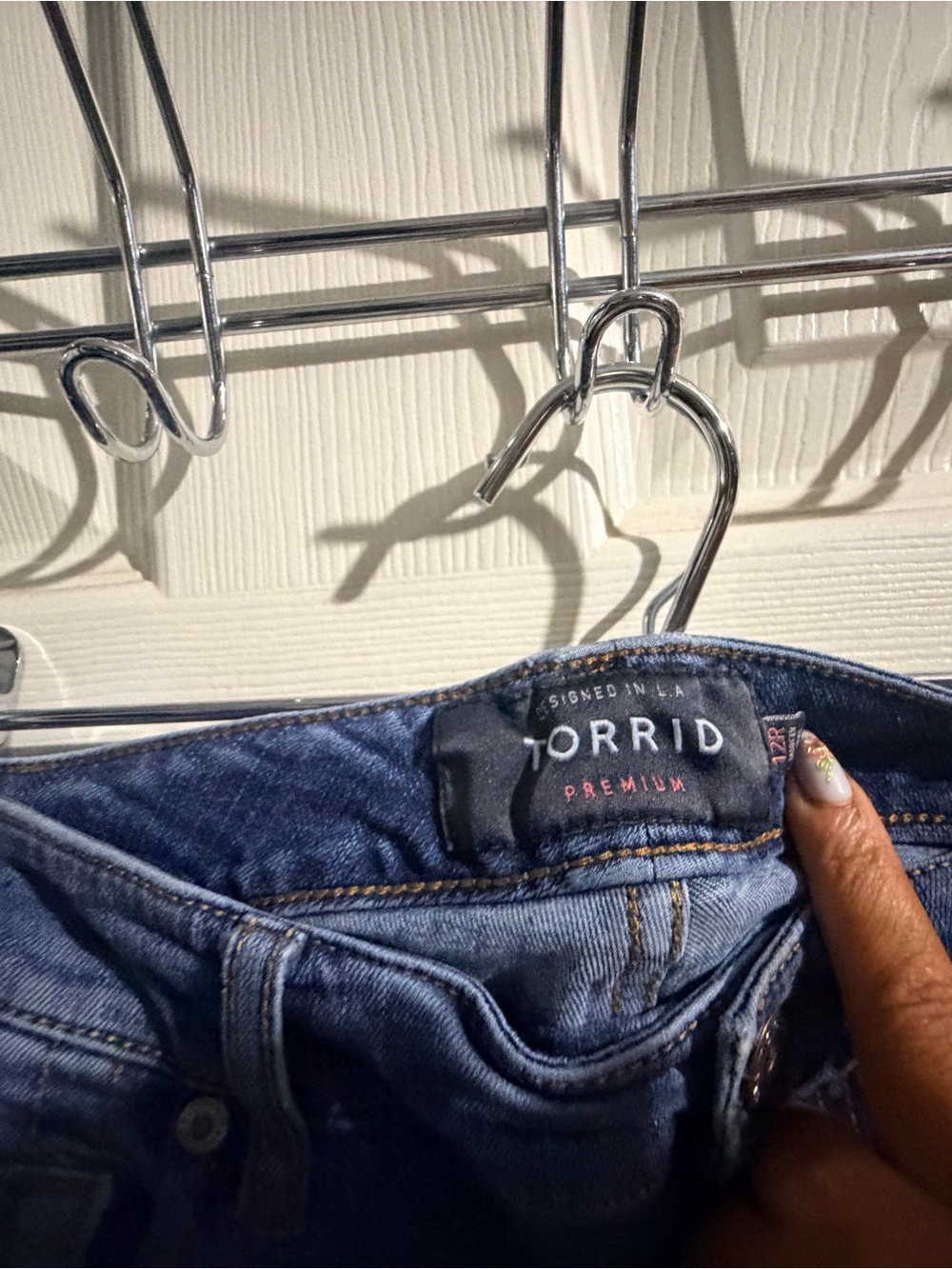 torrid Distressed Blue Skinny Jeans - Picture 2 of 3